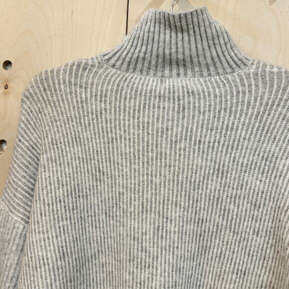 TOPSHOP Supersoft Wide Sleeve Turtleneck Sweater SZ L Grey Cozy Knit - Picture 7 of 10